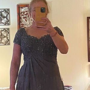 New Azazie Grey Size 12 Formal Dress